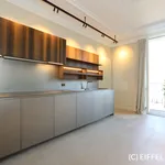 Rent 4 bedroom apartment of 232 m² in Paris 8 - Avenue Marceau