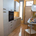 Rent 2 bedroom apartment of 50 m² in Rho