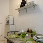 Rent 1 bedroom apartment of 35 m² in Kelsterbach