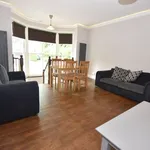 Rent 2 bedroom flat in West Midlands