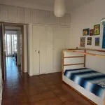 Rent 3 bedroom apartment in Lisbon