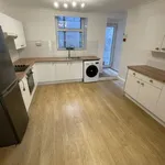 Rent 3 bedroom flat in Isle Of Man