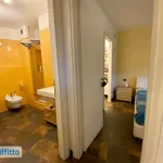 Affitto 2 camera casa di 75 m² in Rome