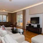 Rent 4 bedroom apartment of 155 m² in Polesie