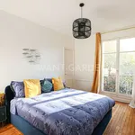 Rent 3 bedroom apartment of 125 m² in Paris