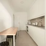 Rent a room of 120 m² in lisbon