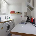 Rent 1 bedroom apartment of 29 m² in Paris