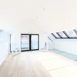 Rent 3 bedroom house in Ixelles