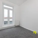 Rent 3 bedroom flat of 77 m² in Hampshire