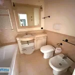 Rent 3 bedroom apartment of 110 m² in Bari