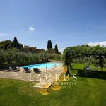 Rent 5 bedroom house of 150 m² in Barberino Tavarnelle