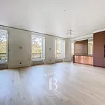 Appartement de 109 m² avec 4 chambre(s) en location à Paris