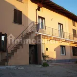 Rent 3 bedroom apartment of 100 m² in Sesto Calende