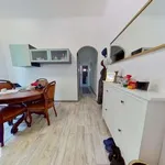 Rent 3 bedroom apartment of 75 m² in Genoa