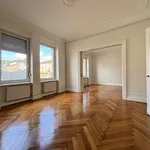 Appartement de 60 m² avec 2 chambre(s) en location à Metz