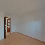 Alquilo 3 dormitorio casa de 69 m² en Barcelona