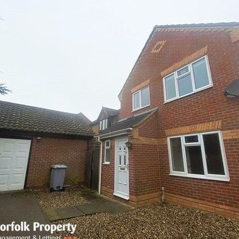 Property to rent in Bell Close, Taverham, Norwich NR8