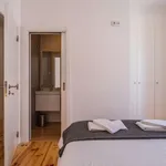 Rent 3 bedroom apartment in lisbon