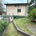 Villa in affitto a Maslianico via XXV Aprile, giardino, posto auto, box - TrovaCasa