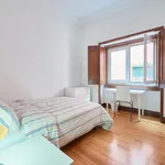 Rent 9 bedroom apartment in Lisbon