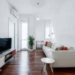 Rent 4 bedroom apartment in Milan