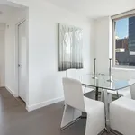 Rent 3 bedroom apartment of 1250 m² in Manhattan