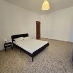 Rent a room of 110 m² in Modena