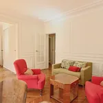 Appartement de 70 m² avec 2 chambre(s) en location à Paris