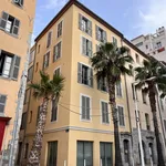 Appartement de 101 m² avec 4 chambre(s) en location à Toulon