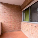 Rent a room of 130 m² in granada