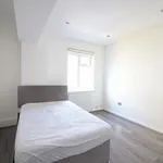 Rent 2 bedroom apartment in London