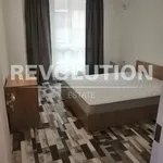 Rent 3 bedroom apartment of 80 m² in Колхозен пазар