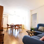 Rent 3 bedroom apartment of 90 m² in valencia