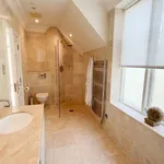 Rent 3 bedroom flat in North West England