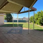 Rent 4 bedroom house in Dubbo