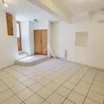 Maison de 84 m² avec 5 chambre(s) en location à PENNAUTIER