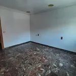 Alquilo 4 dormitorio casa de 200 m² en Murcia