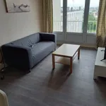 Appartement de 75 m² avec 4 chambre(s) en location à Orléans