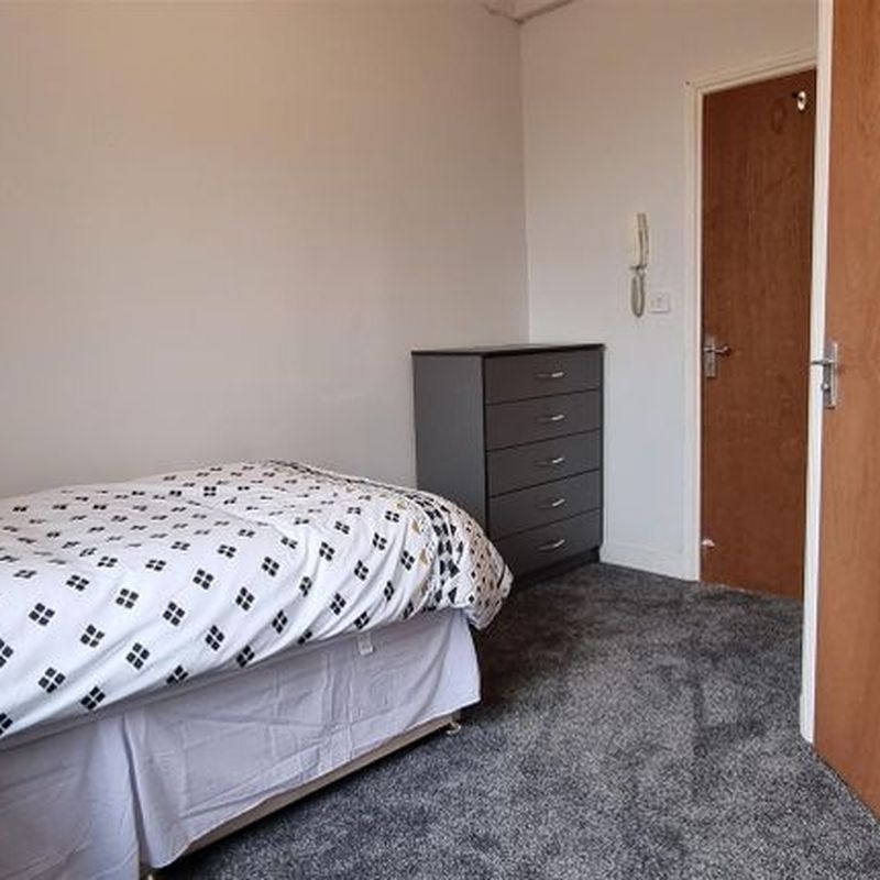 Room to rent in New Road, Kidderminster DY10 Chaddesley Corbett