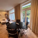 Huur 3 slaapkamer appartement van 110 m² in Apollobuurt