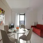 Rent 3 bedroom apartment in Milan