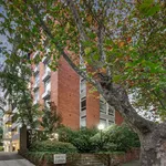 Rent 3 bedroom apartment in Toorak