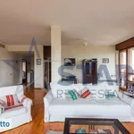 Rent 4 bedroom apartment of 170 m² in Milan