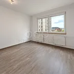 Pronajměte si 3 ložnic/e byt o rozloze 75 m² v Děčín