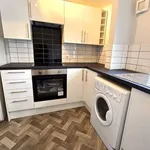 Flat to rent in Claremont Road, Rugby CV21