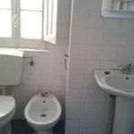 Rent a room in lisbon