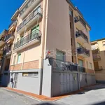 Affitto 2 camera appartamento di 55 m² in Finale Ligure