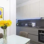 Rent 1 bedroom apartment of 65 m² in milan