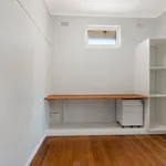 Rent 2 bedroom apartment in Melbourne