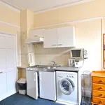 Rent 1 bedroom apartment in Kensington